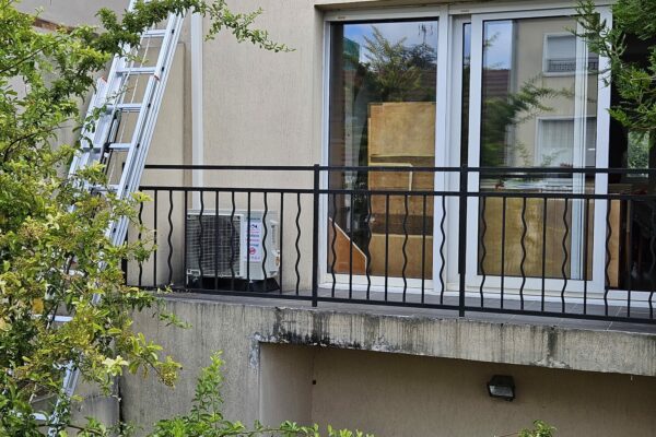 installation de deux pompes à chaleur Daikin à vitry sur seine