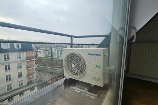 Installation d’une pompe à chaleur air air multi split PANASONIC à Paris 16 (5)