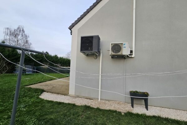 Installation d'une pompe à chaleur air eau Panasonic à Brie-Comte-Robert (4)